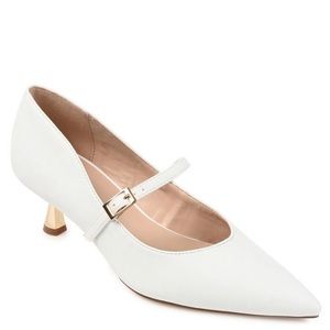 JOURNEE COLLECTION MANZA PUMPS
